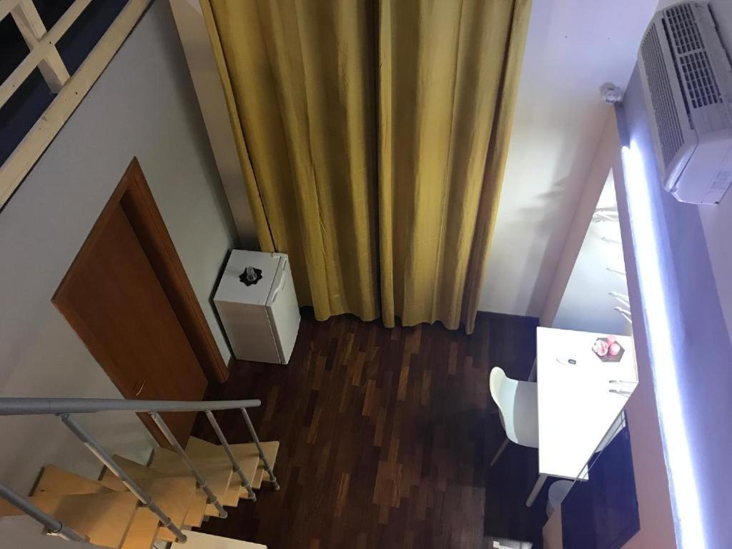 Locami Holiday&Rooms Jolanda Suite Катанія Екстер'єр фото