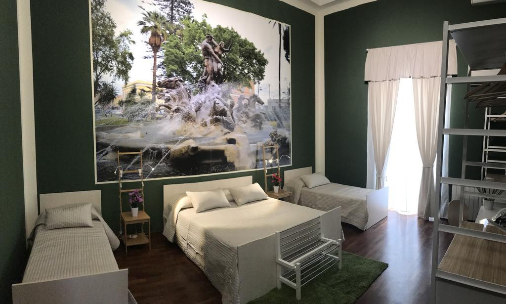 Locami Holiday&Rooms Jolanda Suite Катанія Екстер'єр фото